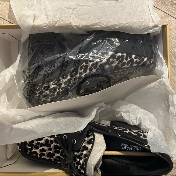 Brand new Michael Kors Cameron women Platform Loafers – Leopard Print 9! - Picture 7 of 13